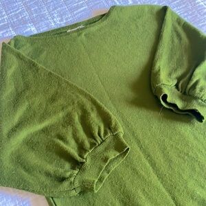 Vintage Ohrbach dark olive green puff-sleeve sweater